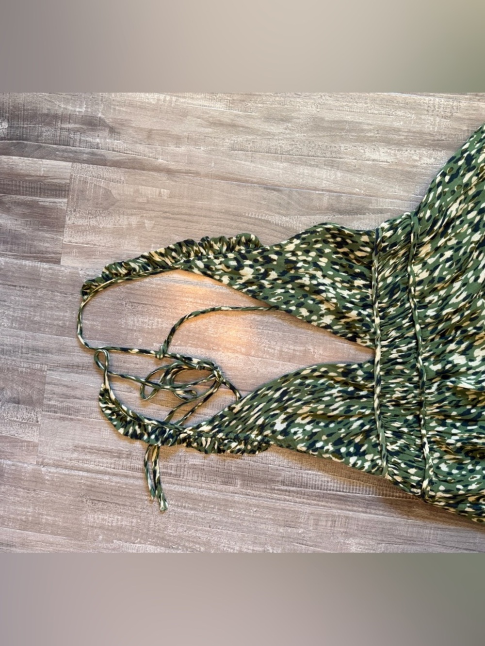 Celandine Green Floral Deep V Backless Maxi Dress - Picture 6 of 9